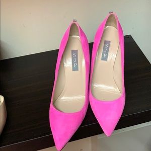 Sarah Jessica Parker heels